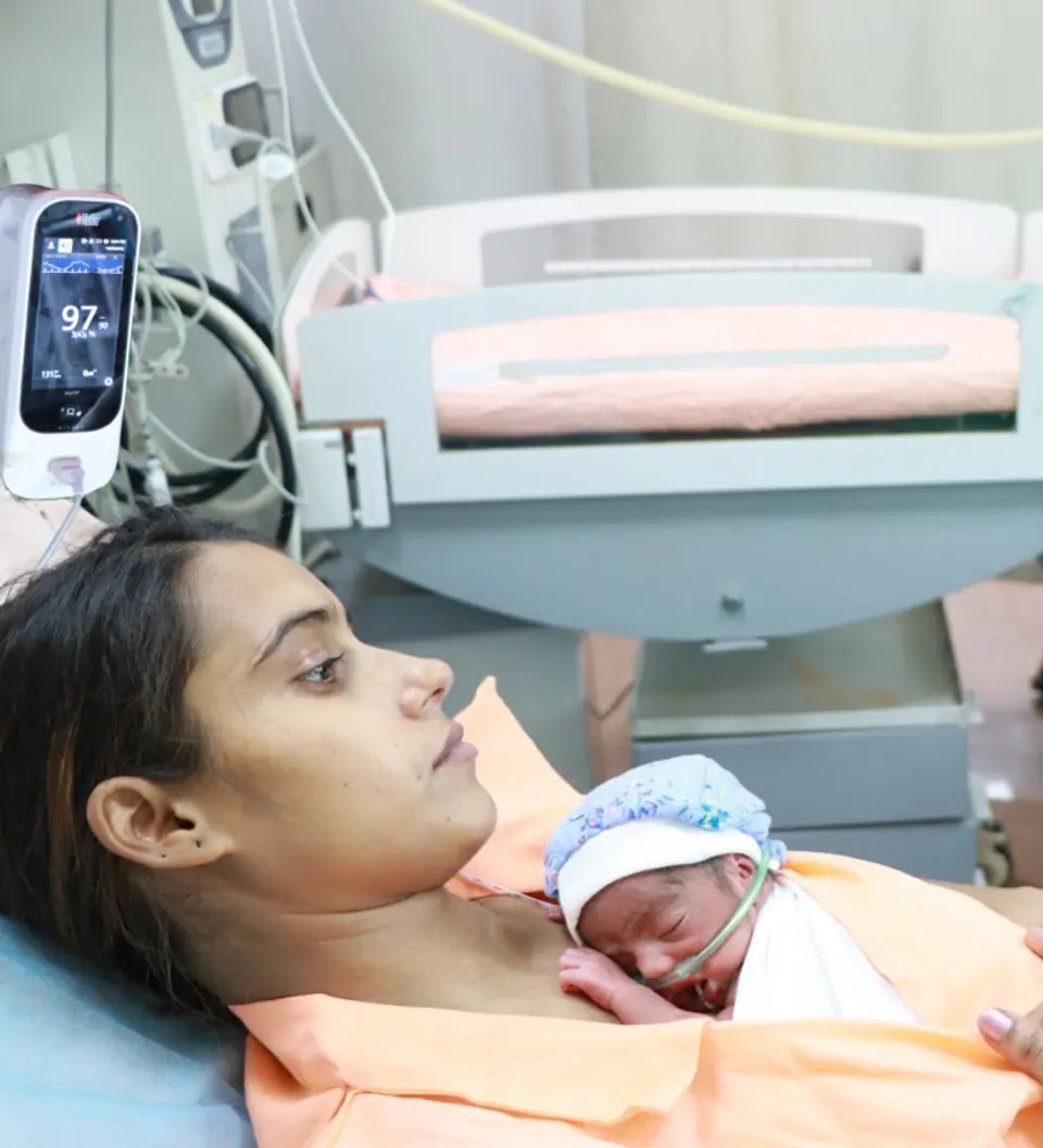 Newborn care with hospital monitoring equipment
